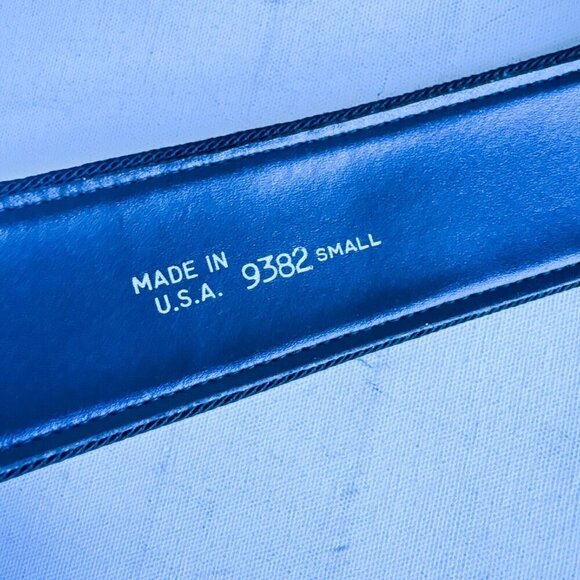 Vintage Tapestry Couch Print Grandma Style Belt - Picture 7 of 10